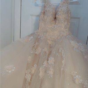 Wedding dress